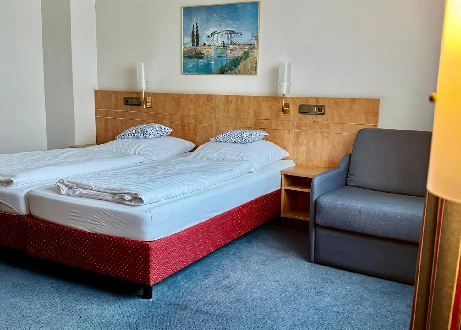 Airport Business Hotel Koeln