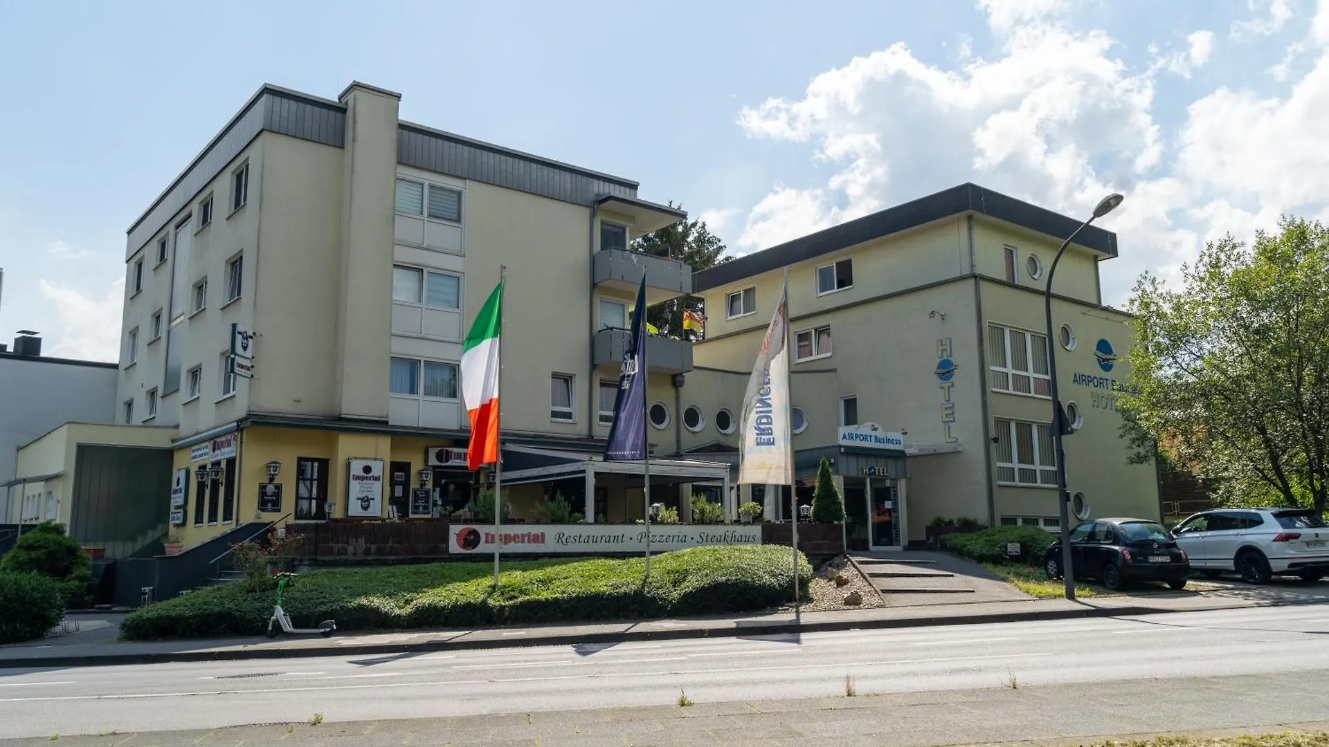 Airport Business Hotel Koeln  Colonia