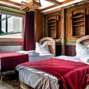 Mycologne Hotel
