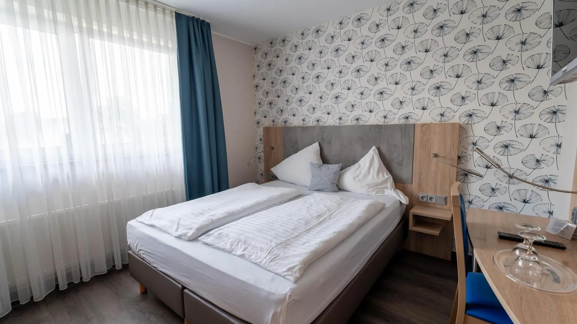 Airport Business Hotel Koeln 3*, Cologne Germany