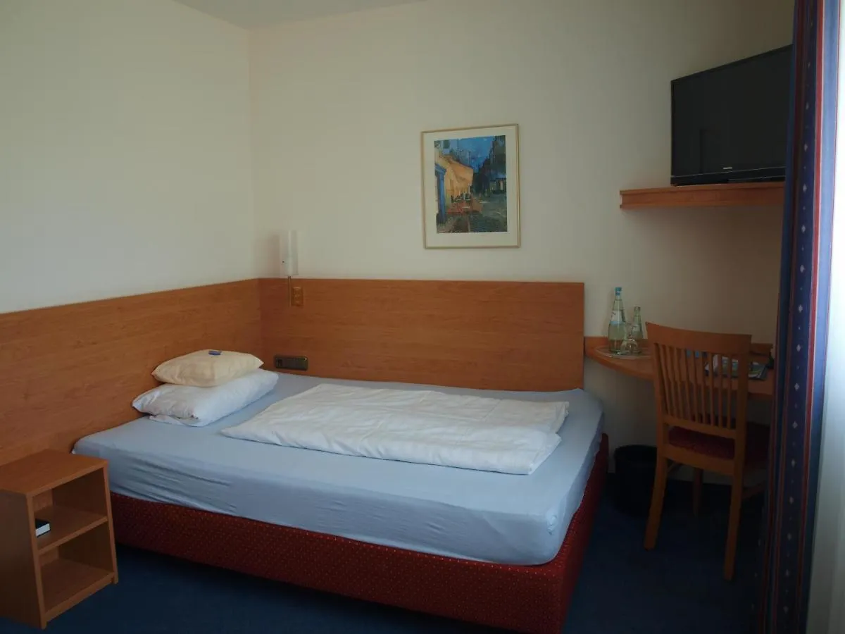Airport BusinessHotel Köln 3*,  Deutschland