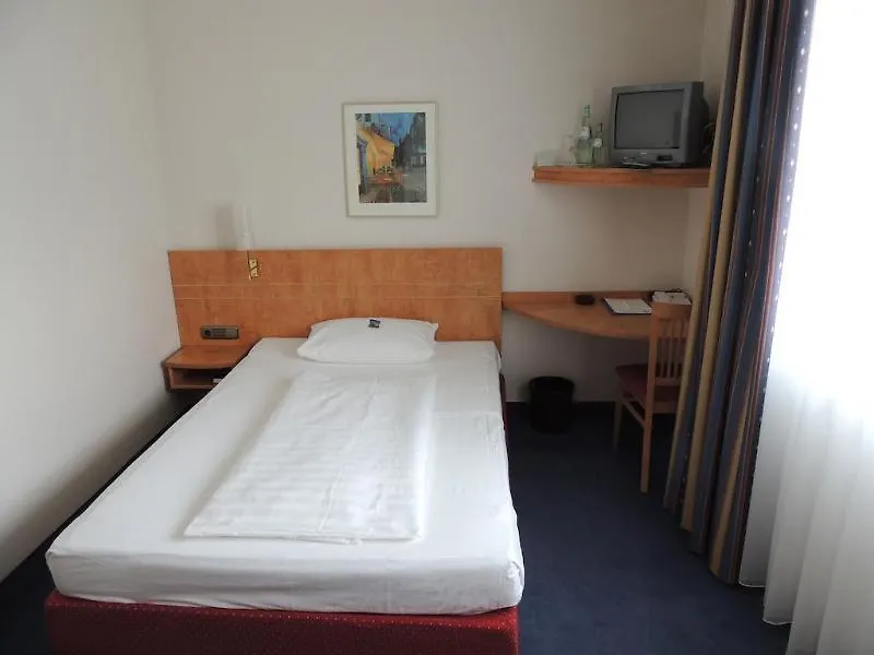 Hotel Airport BusinessHotel Köln
