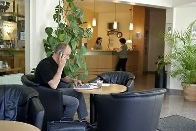Airport BusinessHotel Köln Hotel