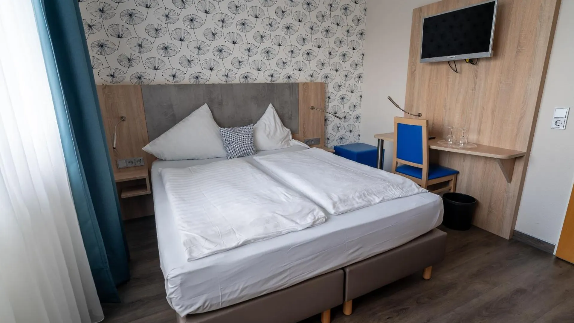 Airport BusinessHotel Köln